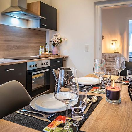 Komfortable Ferienwohnung In Halle Halle  Екстер'єр фото