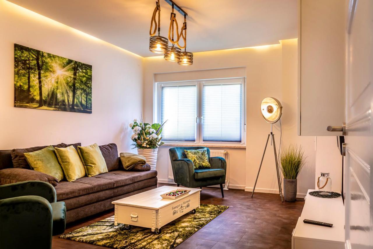 Komfortable Ferienwohnung In Halle Halle  Екстер'єр фото