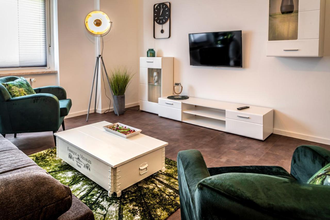 Komfortable Ferienwohnung In Halle Halle  Екстер'єр фото