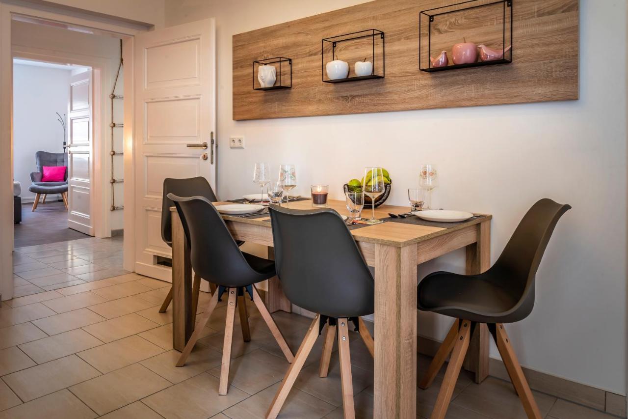 Komfortable Ferienwohnung In Halle Halle  Екстер'єр фото