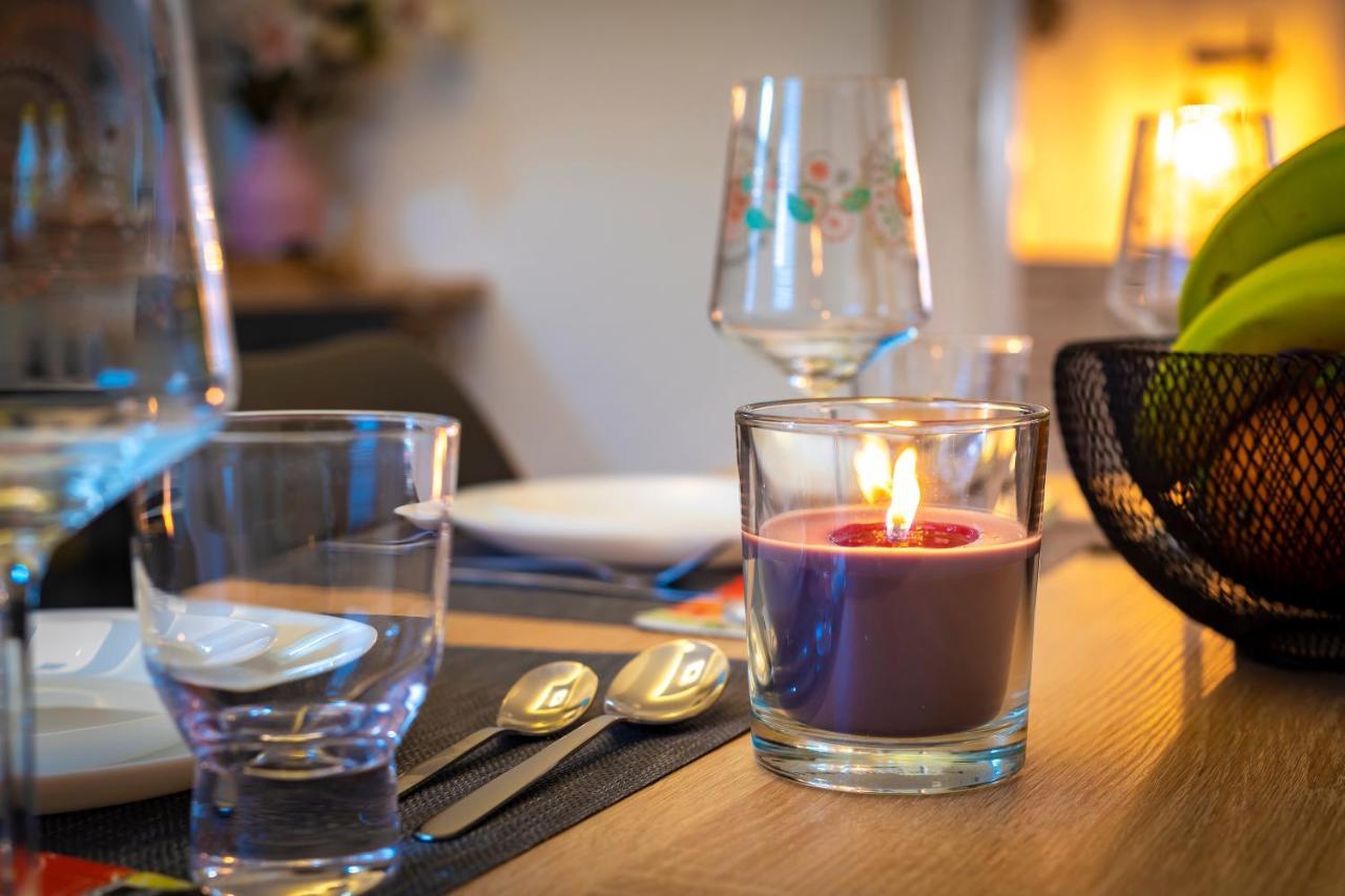 Komfortable Ferienwohnung In Halle Halle  Екстер'єр фото
